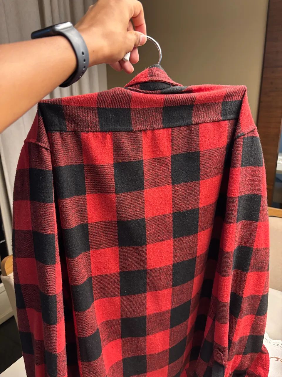 Camisa quadriculada vermelha - Foto 5