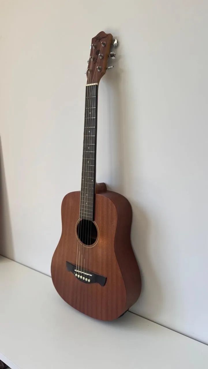 Violão tagima