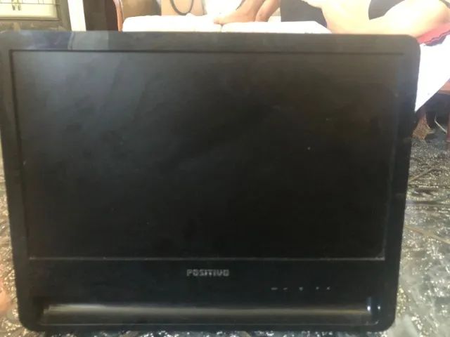 monitor positivo