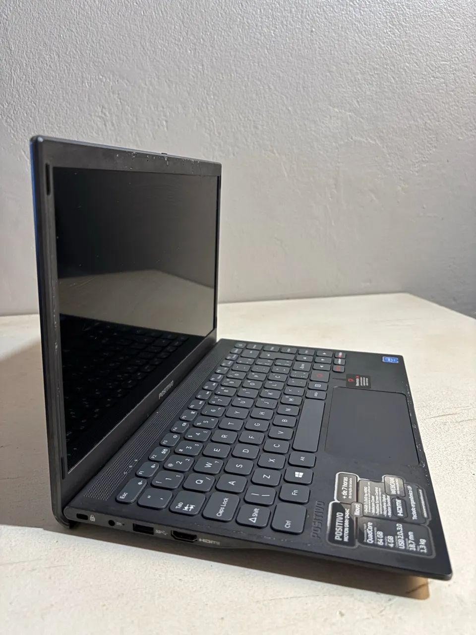 Notebook Positivo Motion (Grafite)