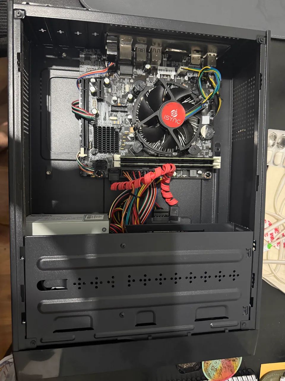 Pc de mesa simples