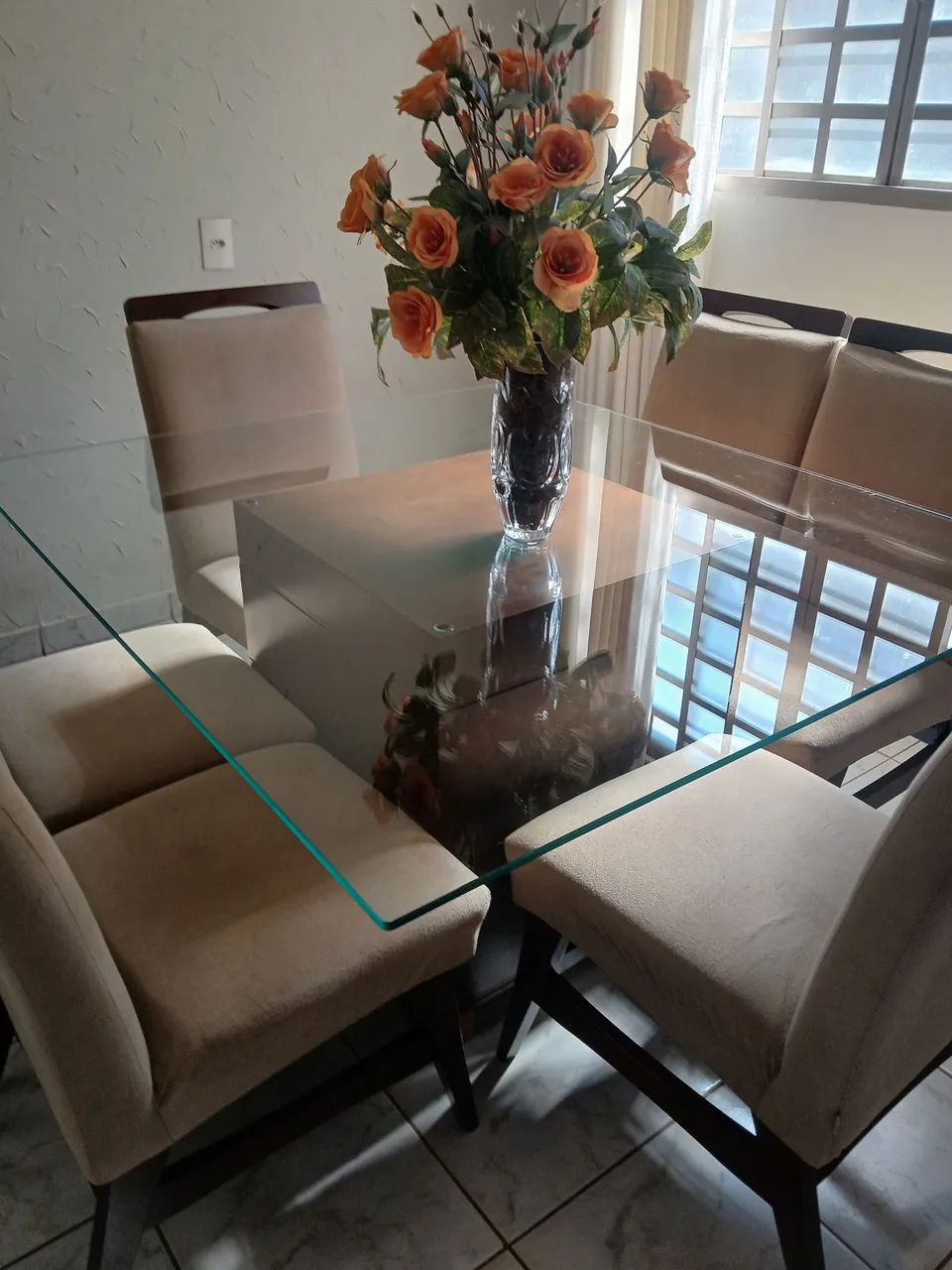 Mesa de jantar 6 lugares 