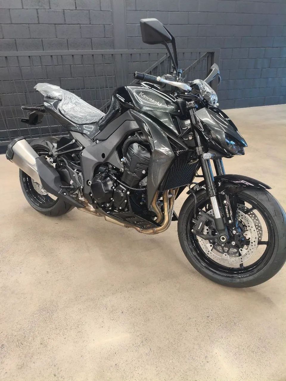 Z1100