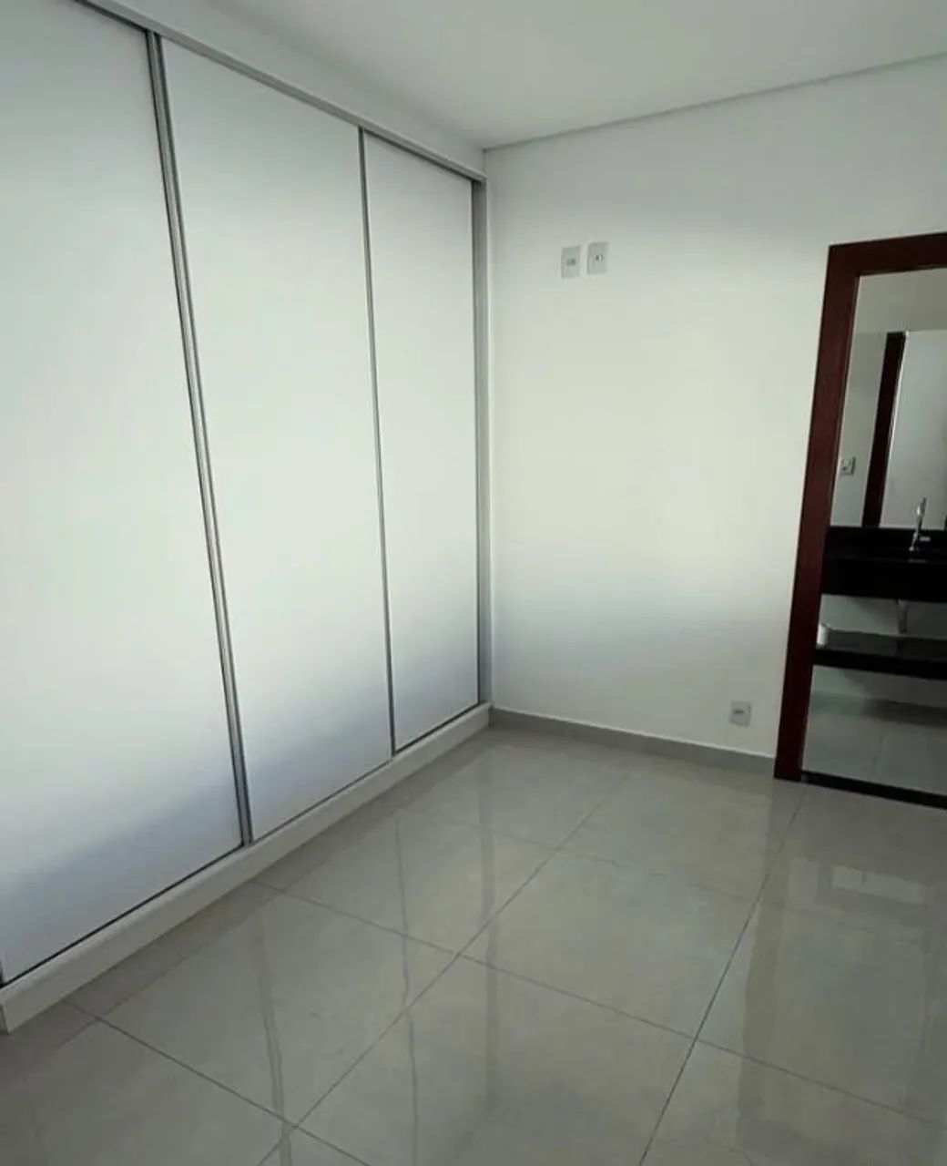 Vende se um lindo imóvel 3 quartos com acabamento moderno  - Foto 3
