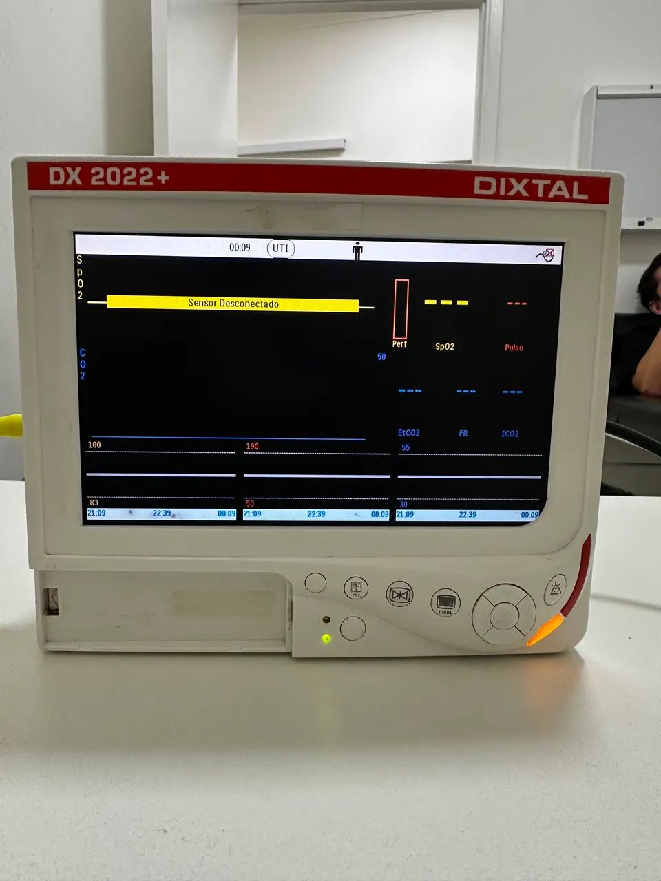monitor multiparamétrico hospitalar Dixtal DX 2022+,