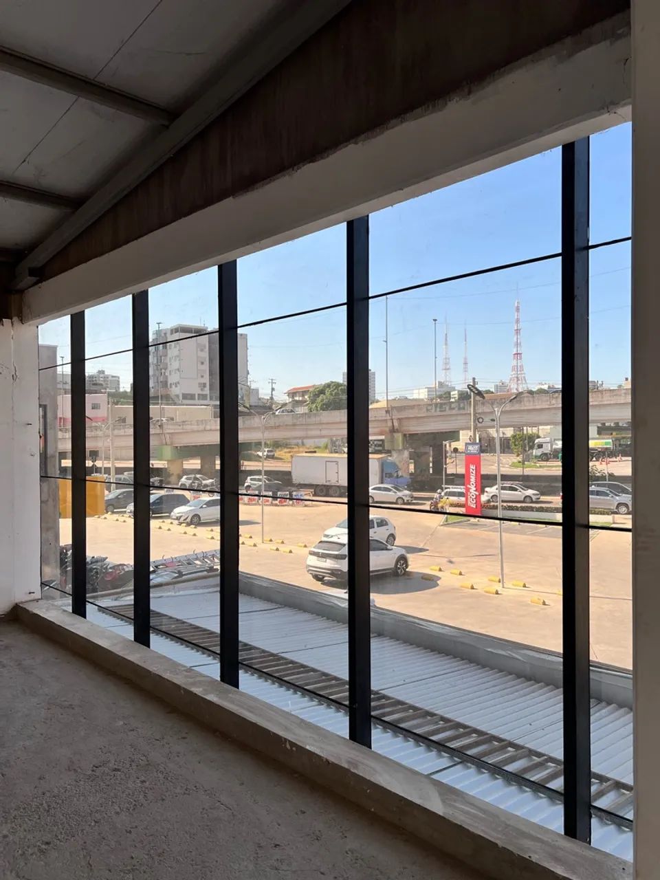 Alugo Espaço Comercial na Av Miguel Sutil, próximo ao parque mãe Bonifácia  - Foto 4