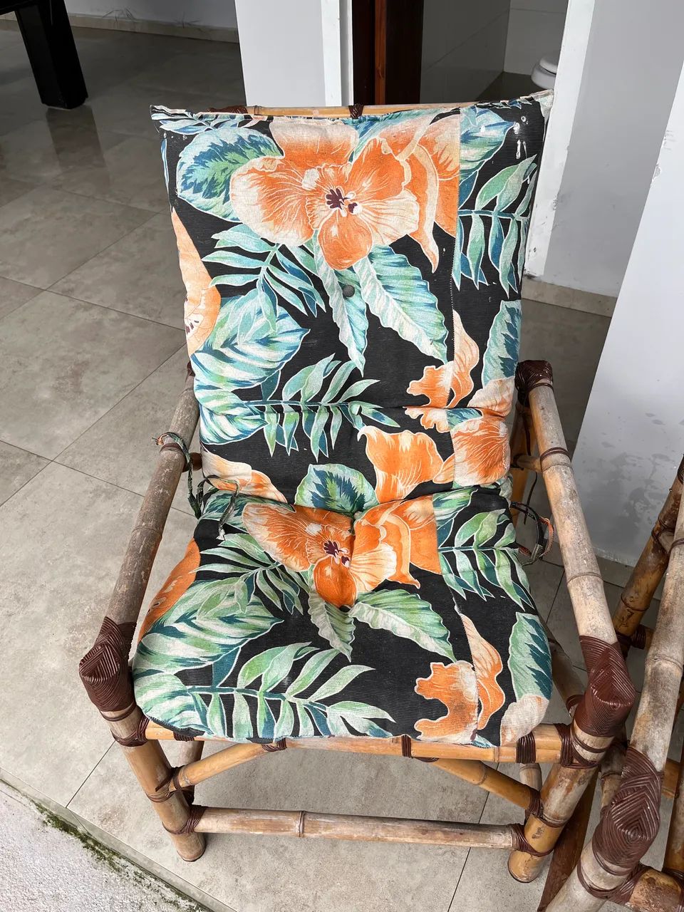 Vendo conjunto de cadeiras rústica 