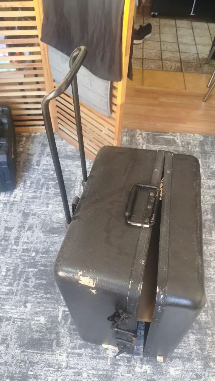 Mala tipo Case para viagens, equipamentos e afins - Foto 2
