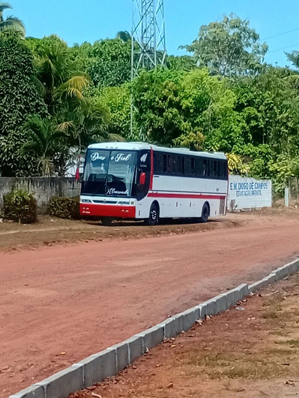 Ônibus Buscar $60000