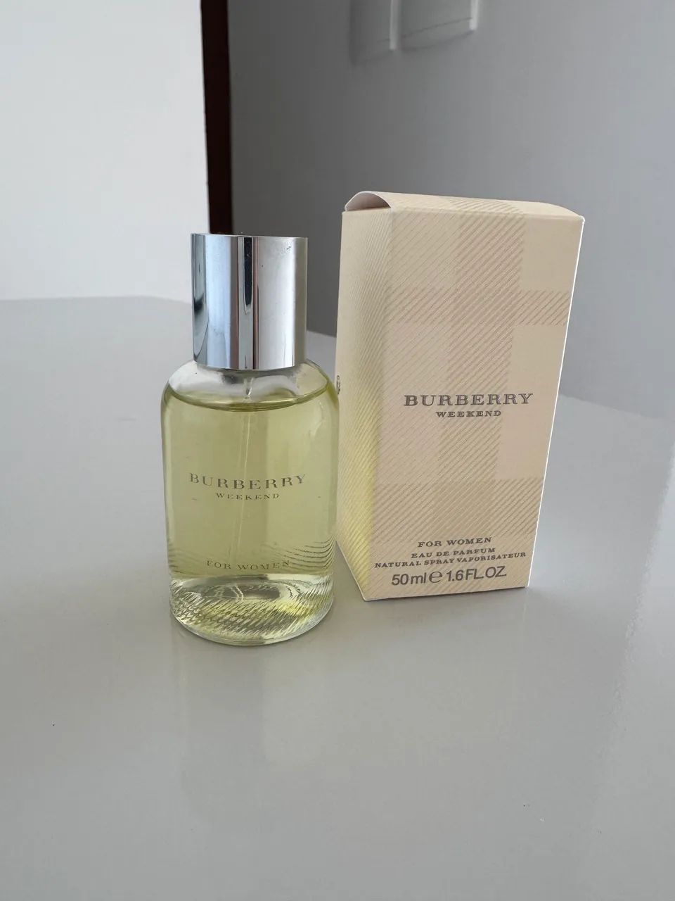 Perfume Burberry Weekend For Women Eau de Parfum 50ml Original - Foto 2