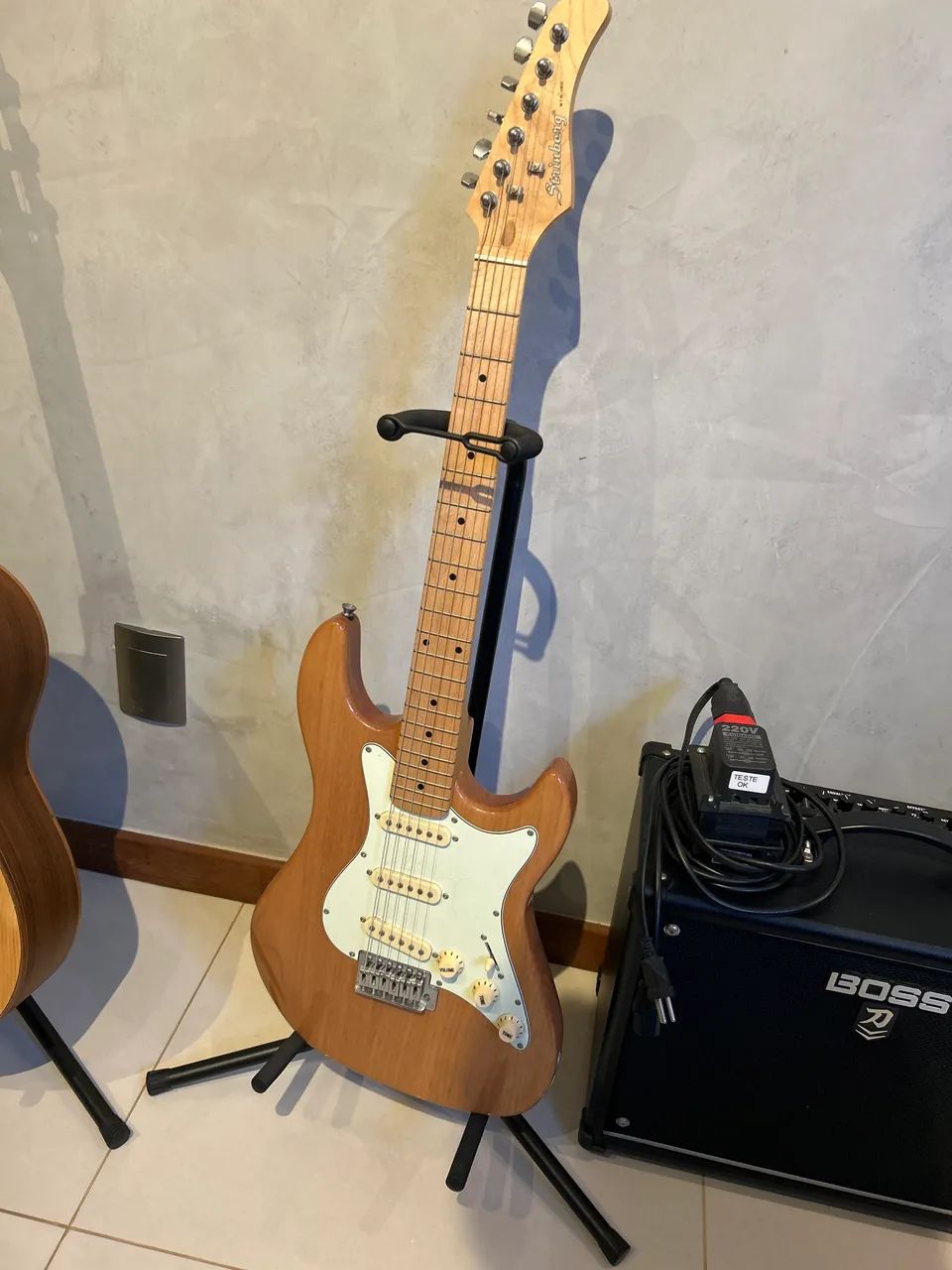 Guitarra Strato Strinberg STS-150