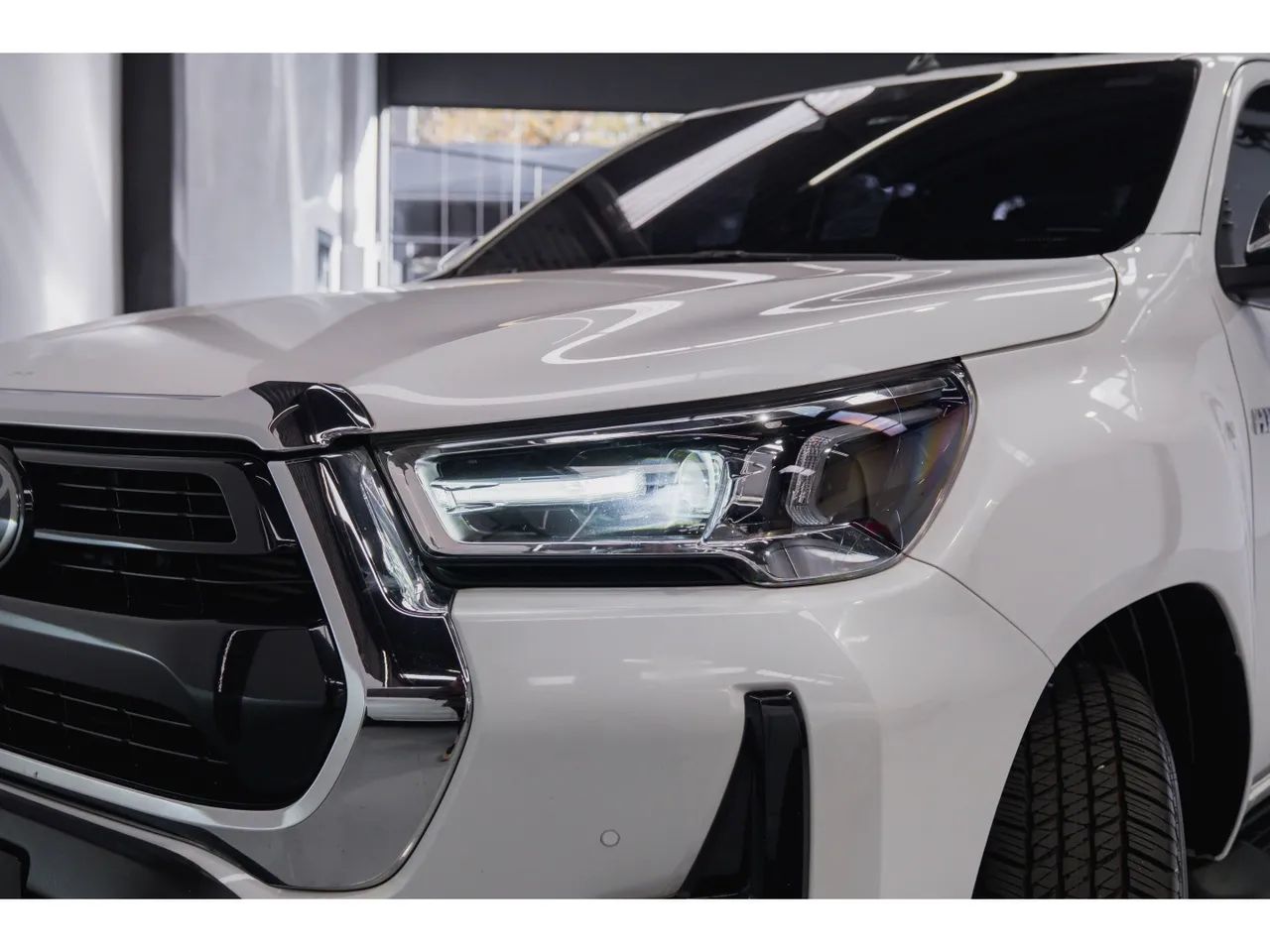 Toyota Hilux CD 4x4 2.8 Diesel Aut., foto 6 de 14