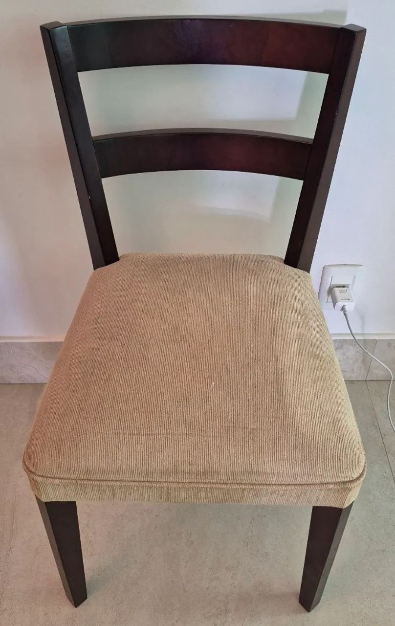 Mesa com 4 cadeiras  - Foto 5