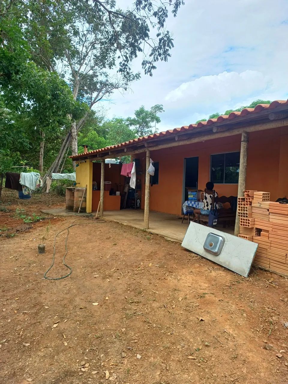 Rancho em Martinho Campos  - Foto 2