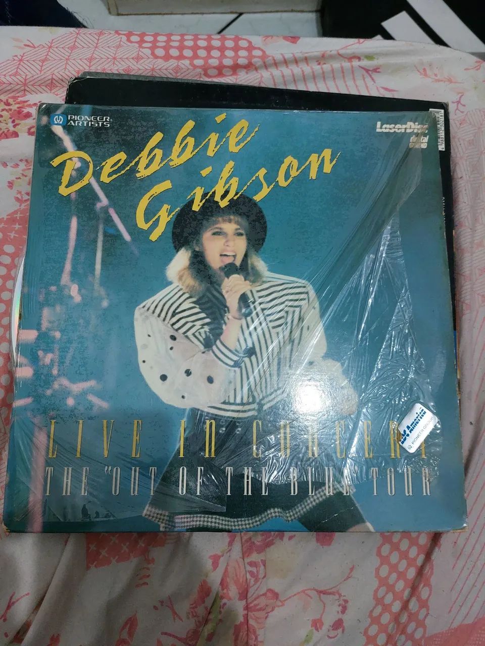 Lazer disc (Debbie Gibson Live in concert - CDs, DVDs etc - Bento