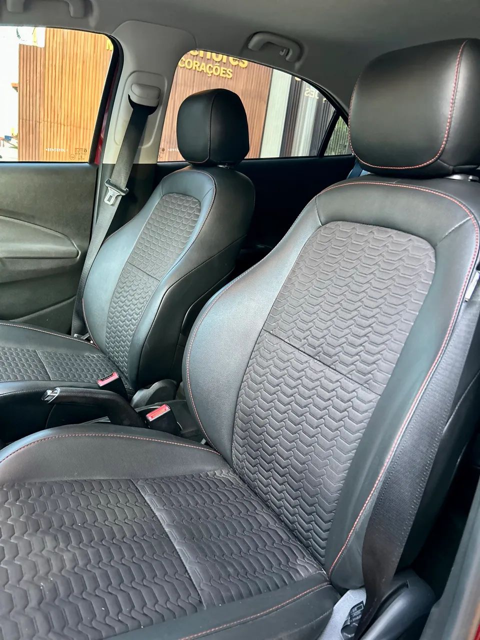 Onix LTZ 2018 Automático- 1/3 do IPVA Pago - Foto 8