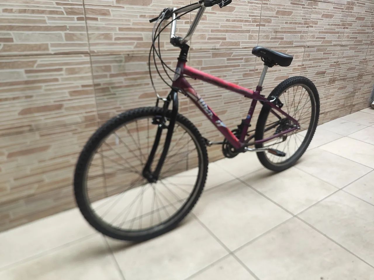 Bicicleta aro 26 com marcha V7