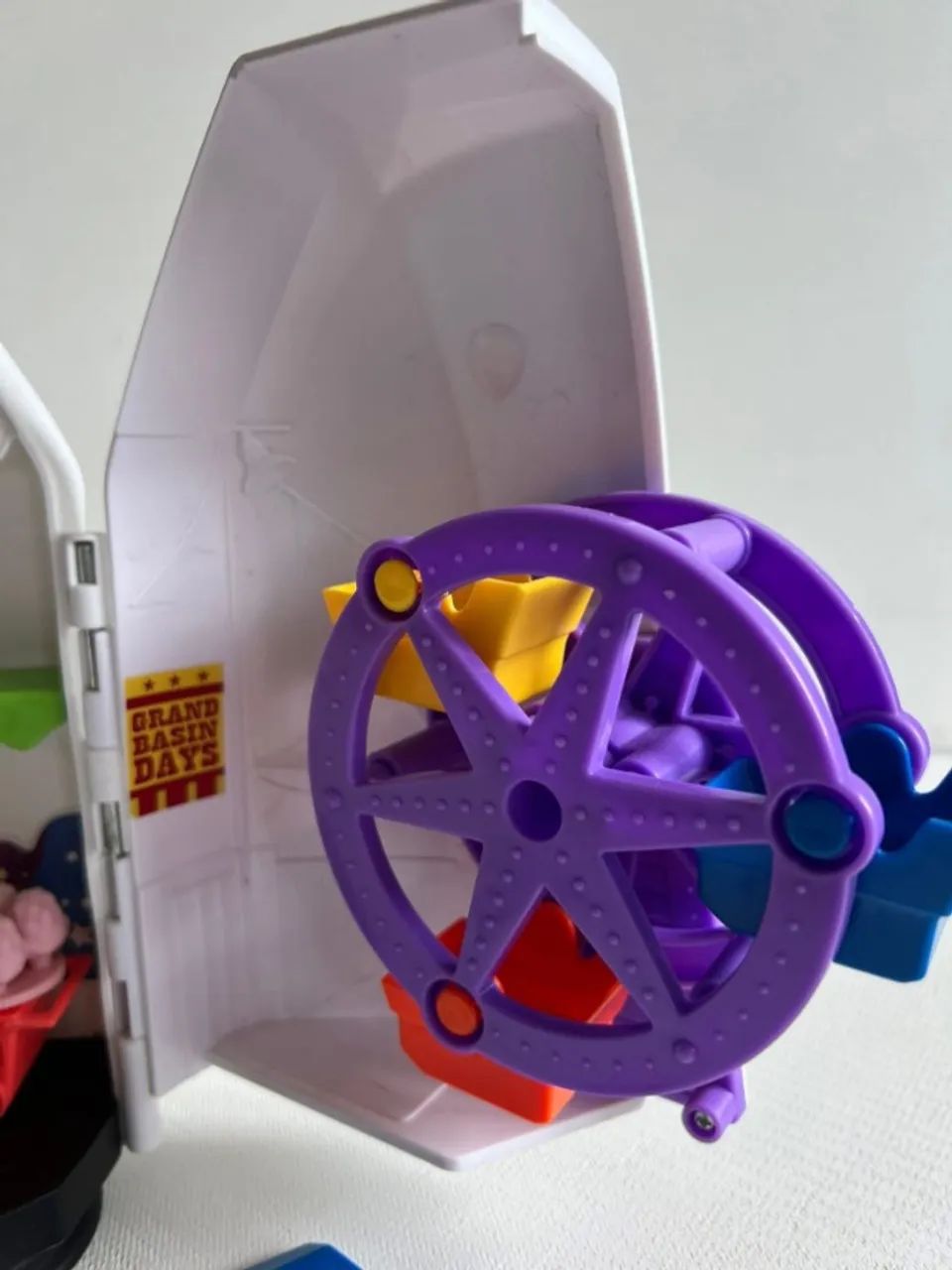 Buzzlightyear Stars Adventurer play set com os personagens q aparecem nas fotos, 25x23 cm  - Foto 3