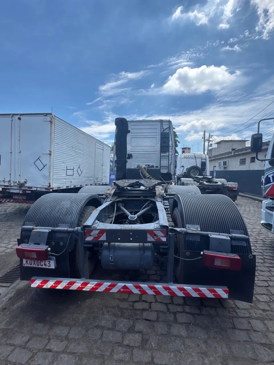 VOLVO 420 - Foto 3