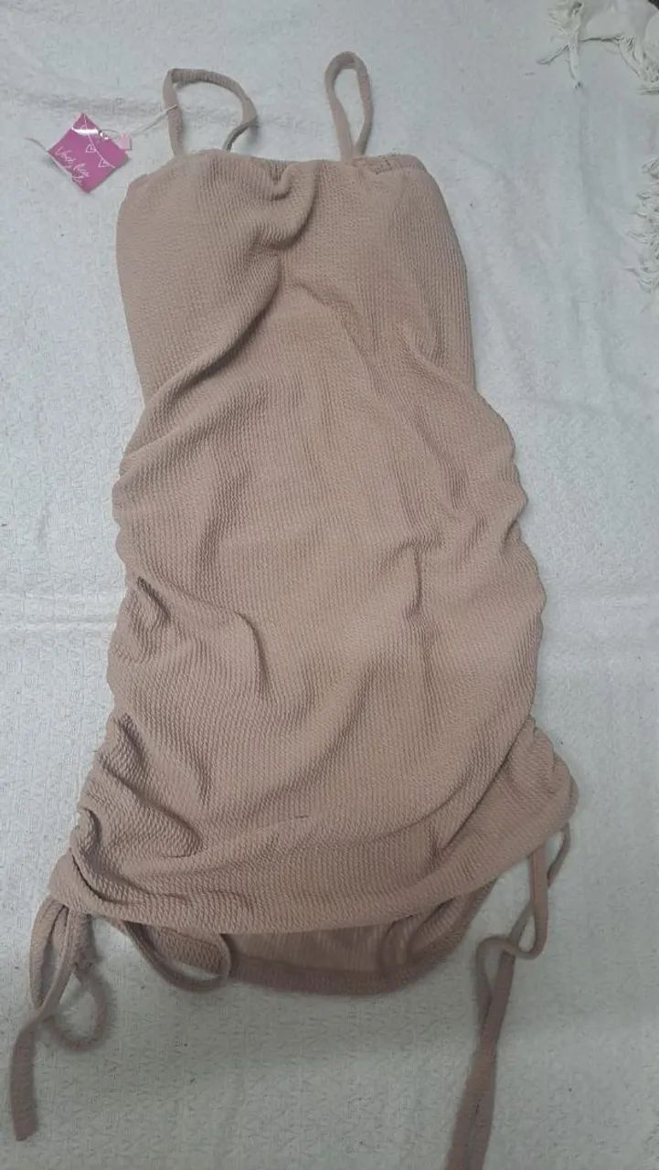 Lote de roupas - Foto 4