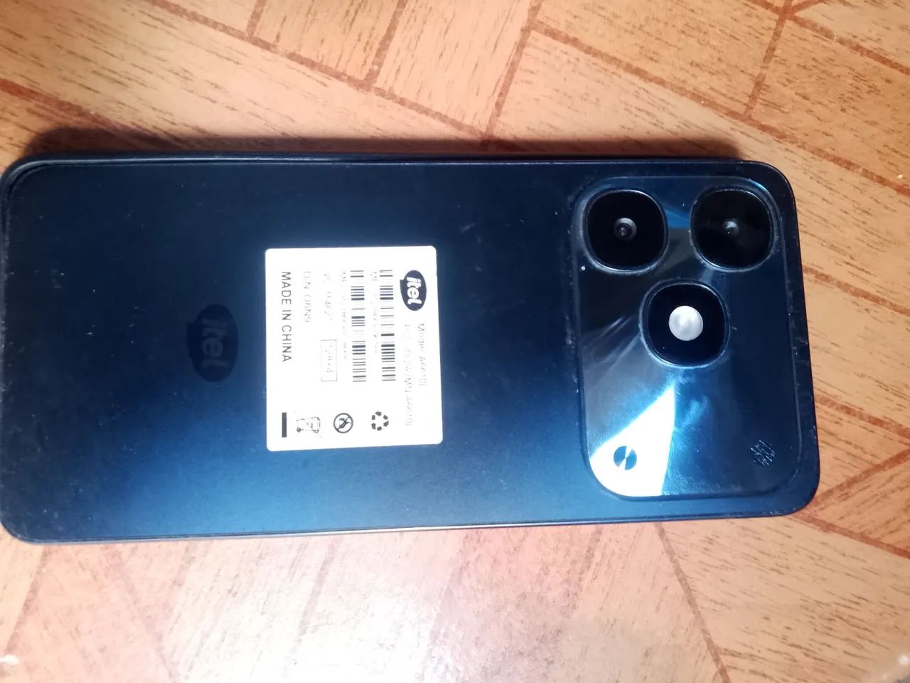 Celular itel A90 - Foto 2