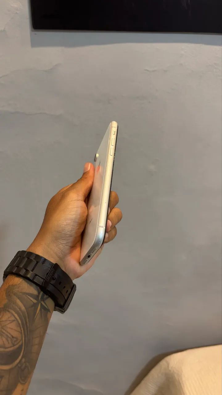 iPhone XR Branco - Foto 5