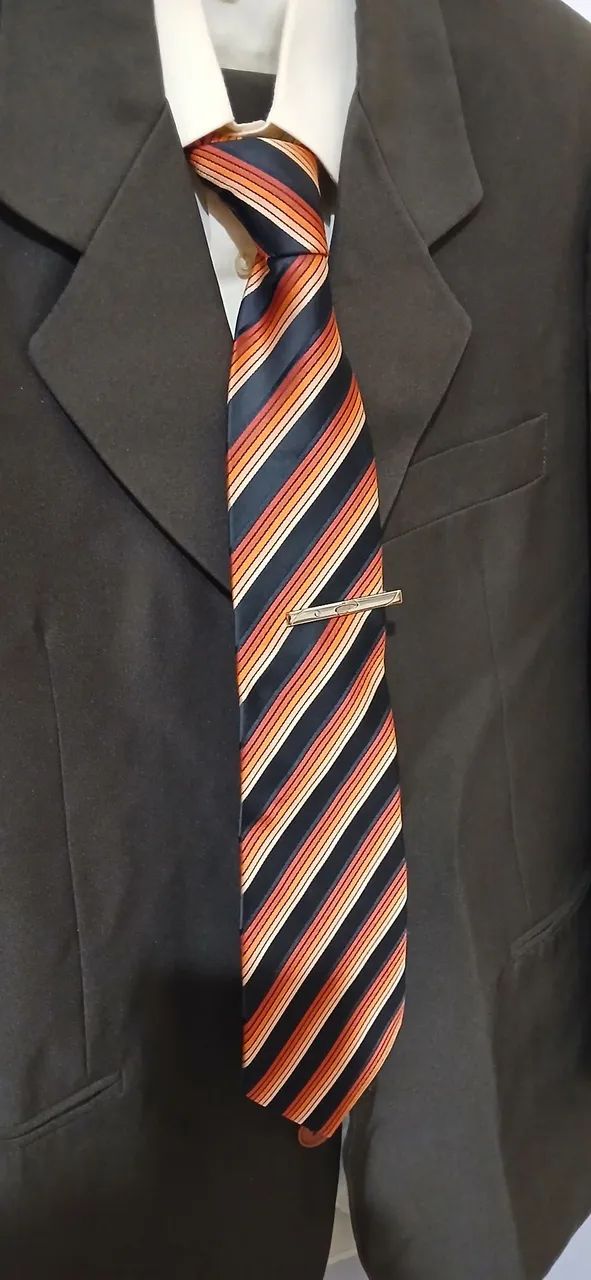Vendo terno masculino com gravata e camisa - Foto 2