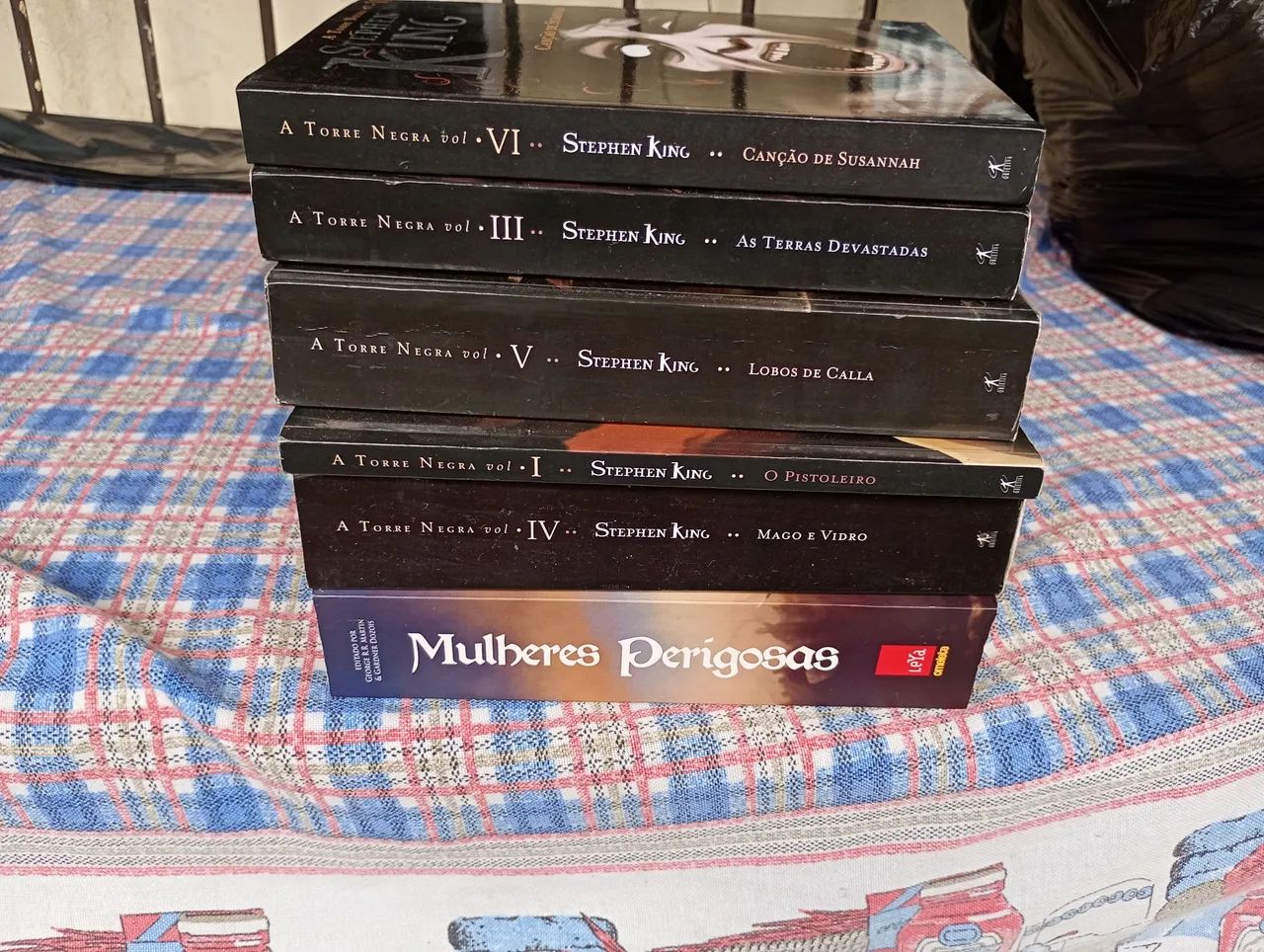 Livros  - Foto 2