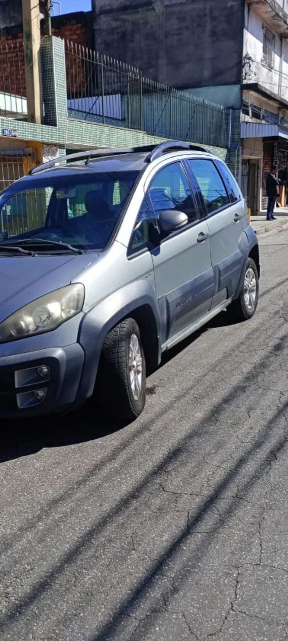 Fiat Idea Adv./ Adv.lock.dualogic 1.8 Flex 5P 2012 - Foto 3