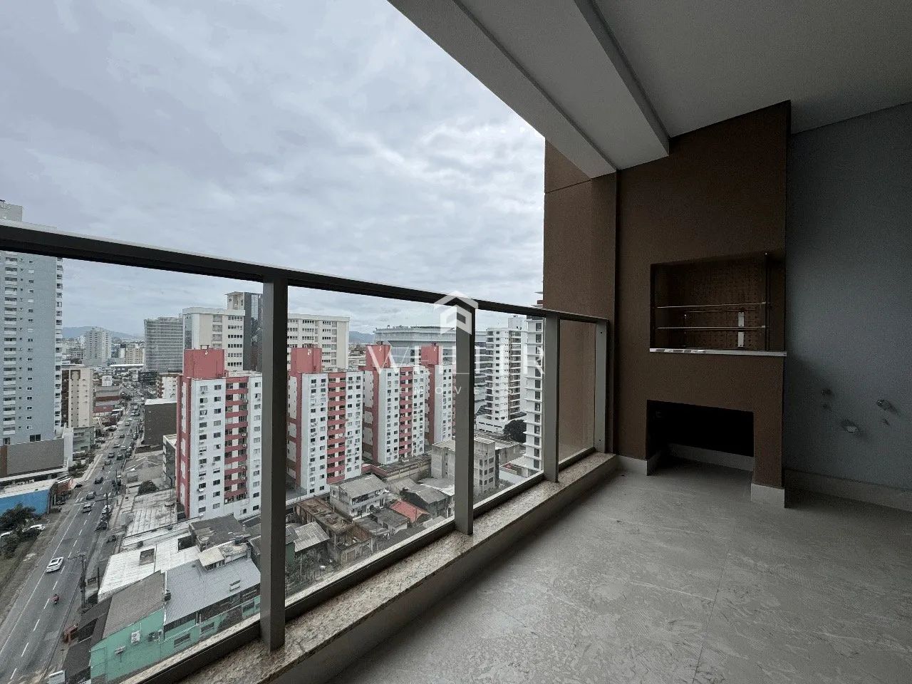 Amplo Apartamento, com 03 dormitórios, Centro, Itajaí, SC - Foto 5