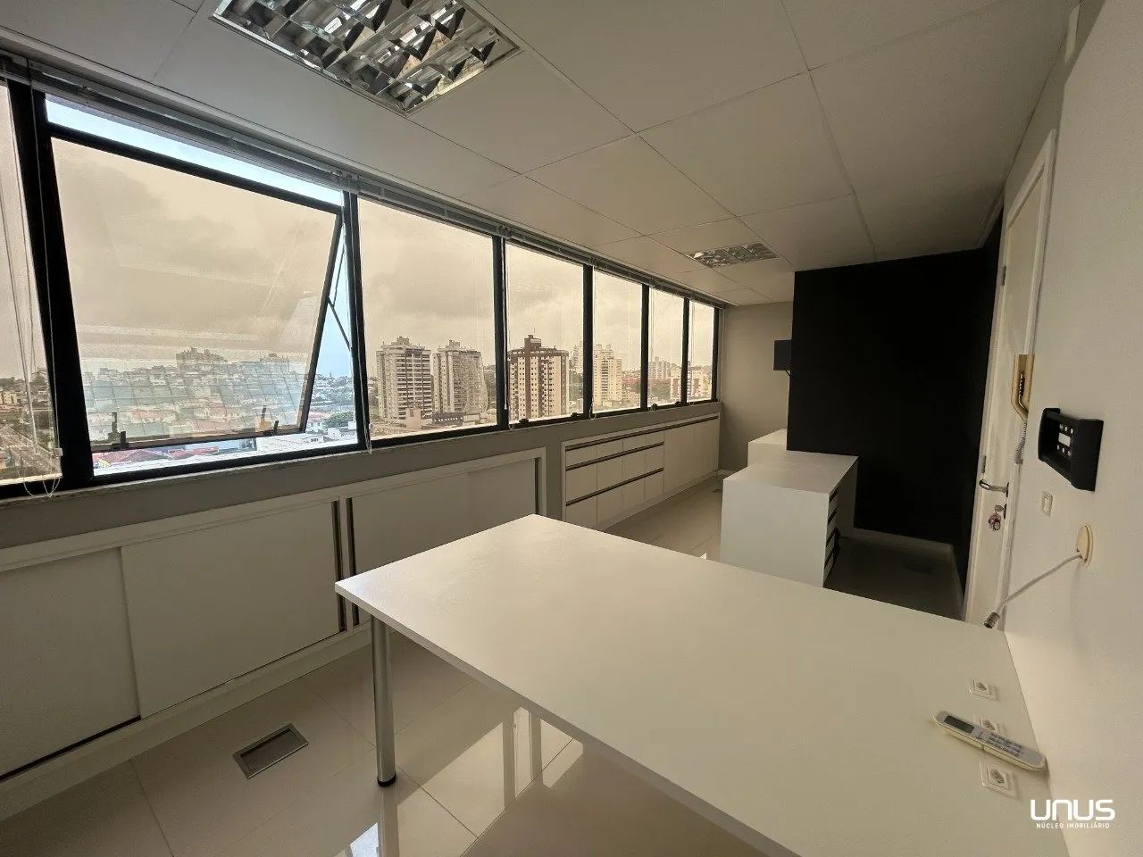 Sua empresa no coração financeiro do Estreito!