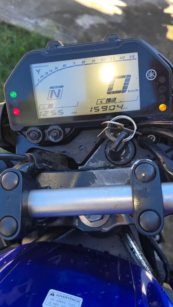 Moto semi nova