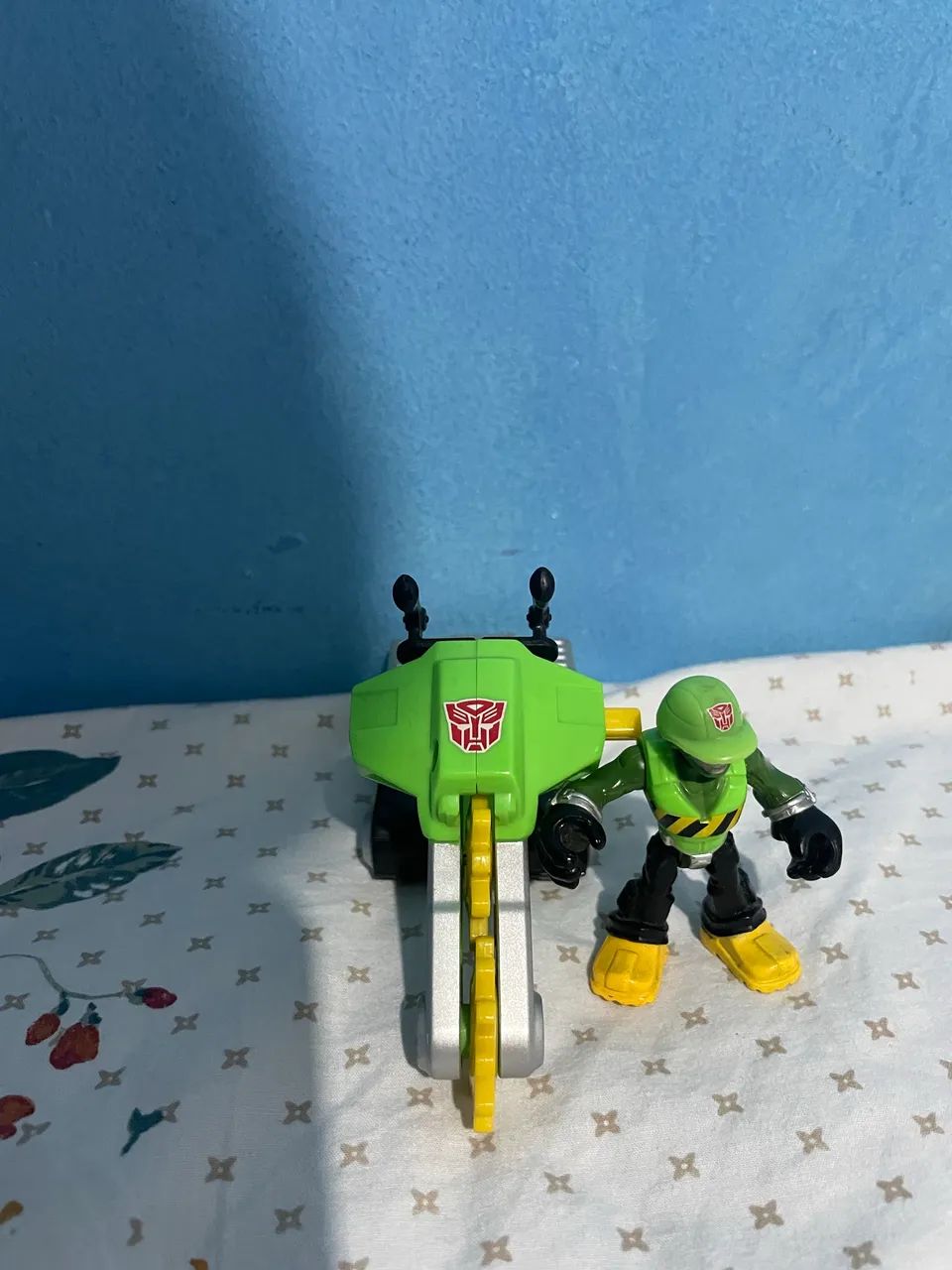 Lote 3 Brinquedos Transformers Rescue Bots - Figuras E Veículos Hasbro - Foto 4