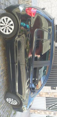 Vense-se um carro Fox 29 mil
