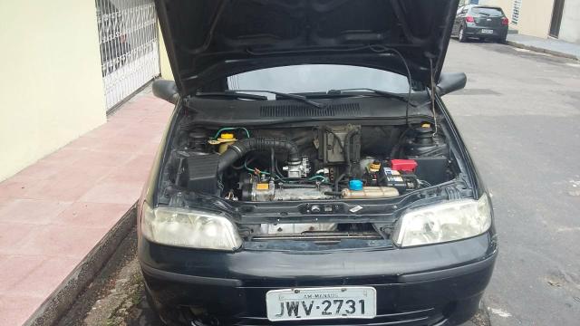Vendo carro Siena ano 2005 todo completo