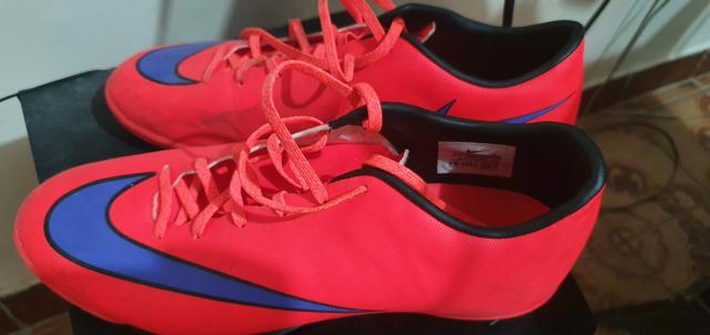 Chuteiras Nike tamanho 40