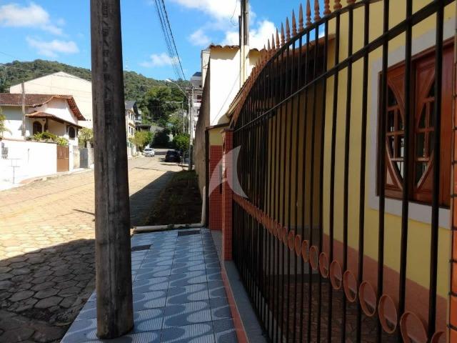 Casa 3 QTS no centro de Domingos Martins - Foto 2