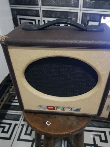 Caixa amplificada Borne