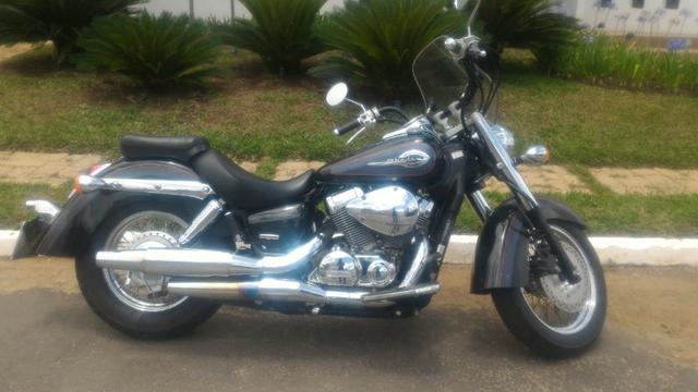 Moto Shadow 750 ano 2010