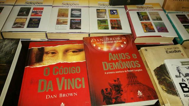 Livros seminovos - Foto 2
