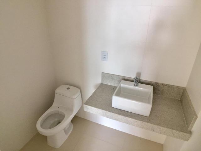 Novo, nunca habitado, ha 50m do Mar, entre já em contato - Foto 10