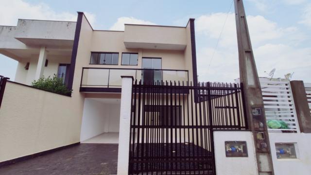 Casa para alugar com 3 dormitórios em Iririu, Joinville cod:09390.001