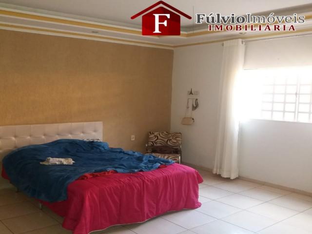 Sobrado com 4 Quartos em Vicente Pires. - Foto 13