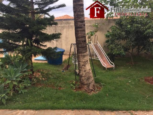 Sobrado com 4 Quartos em Vicente Pires. - Foto 4