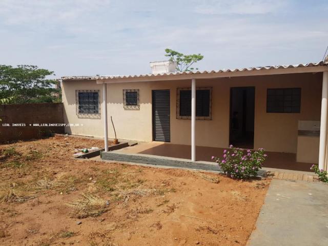 Casa para Locação em Presidente Prudente, GUANABARA, 1 dormitório, 1 banheiro, 1 vaga