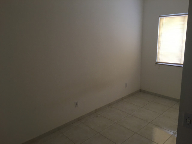 Alugo Casa 1 Quarto em Laranjal - Foto 6