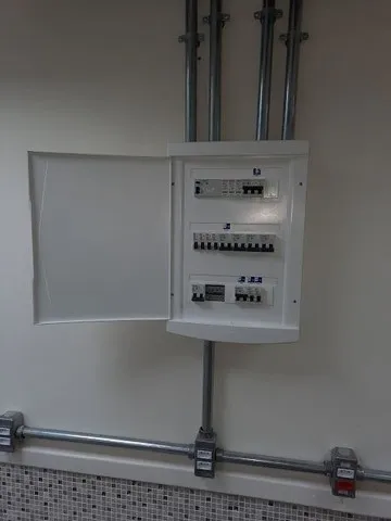 ELETRICISTA SCS - SANTA MARIA