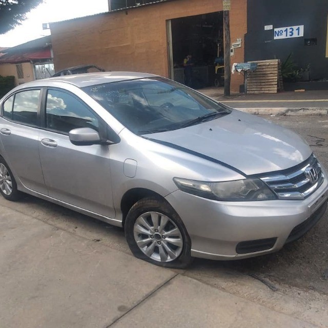 Honda City 1.5 2013 Farol Motor Porta Airbag Parachoque Capo Lanterna Sucata - Foto 2