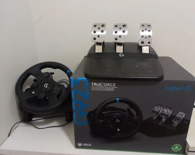 Volante Logitech G923 com pedal + Câmbio Driving Force Shifter para X-box -  Faz a Boa!