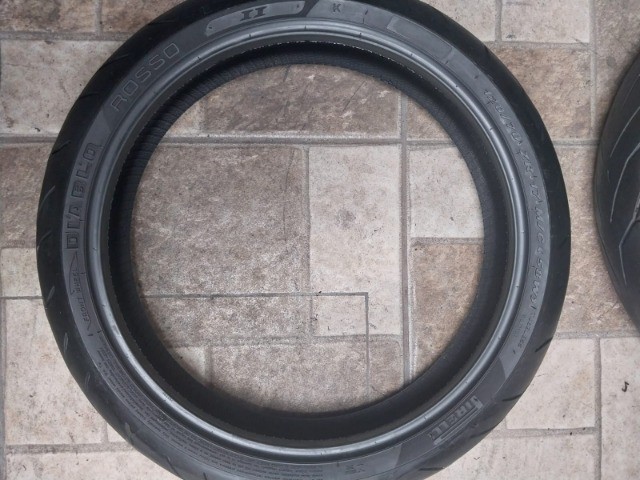 pneu usado pirelli diablo rosso 2  120/70-17 - Foto 3